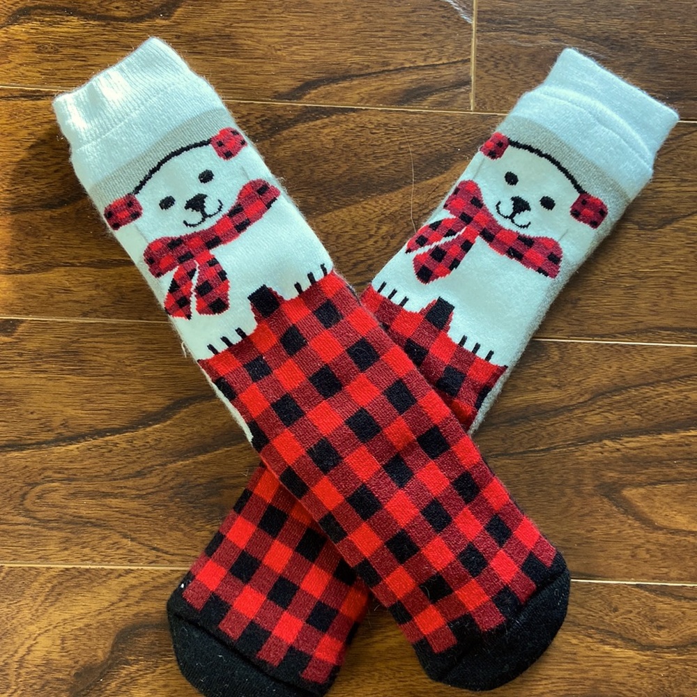 NWOT Beautiful warm cozy cabin socks